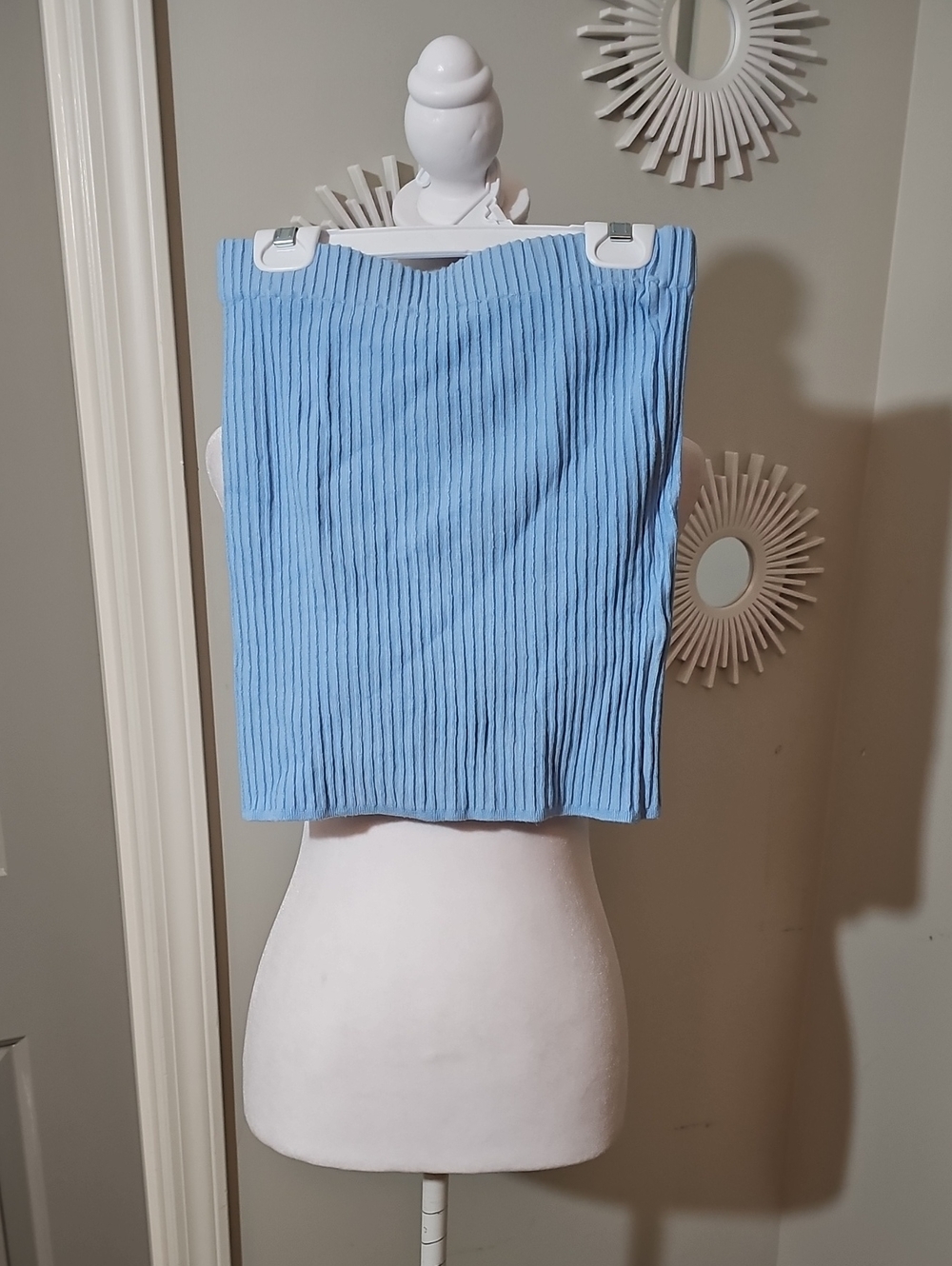SHEIN Light Blue Ribbed Strapless Crop Top